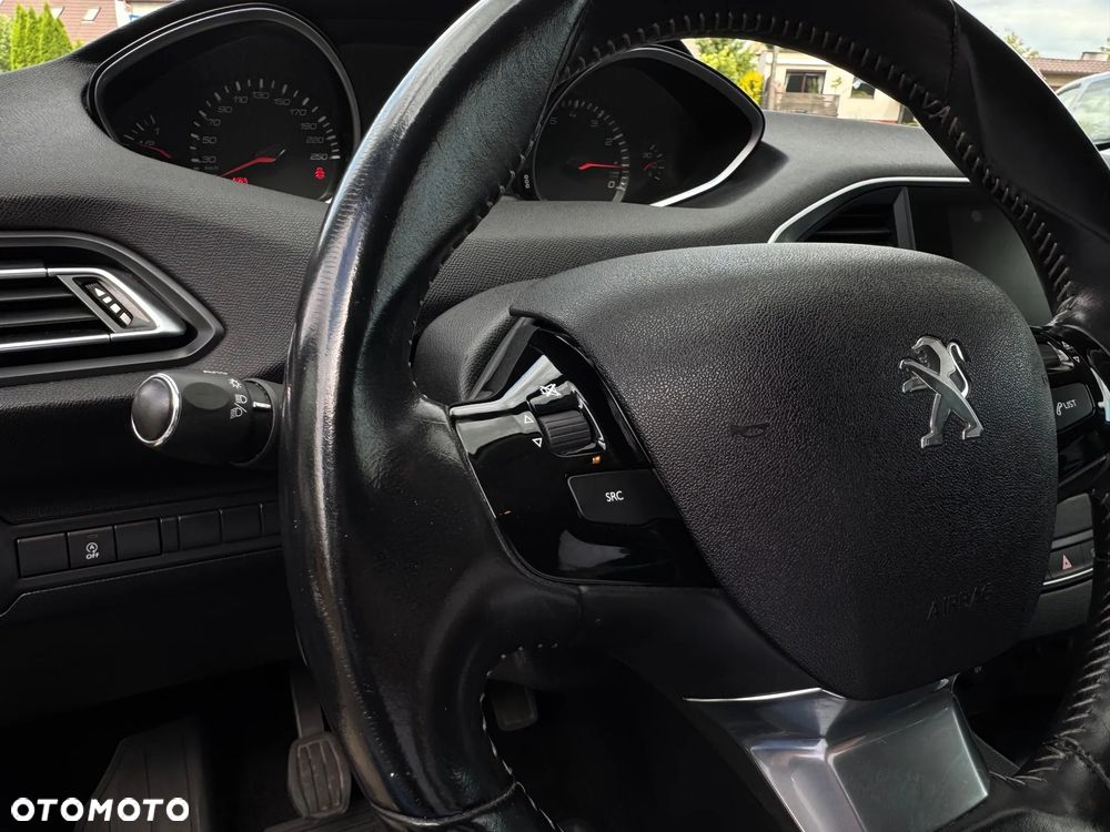 Peugeot 308 SW 1.2 PureTech GPF Active Pack S&S - 16