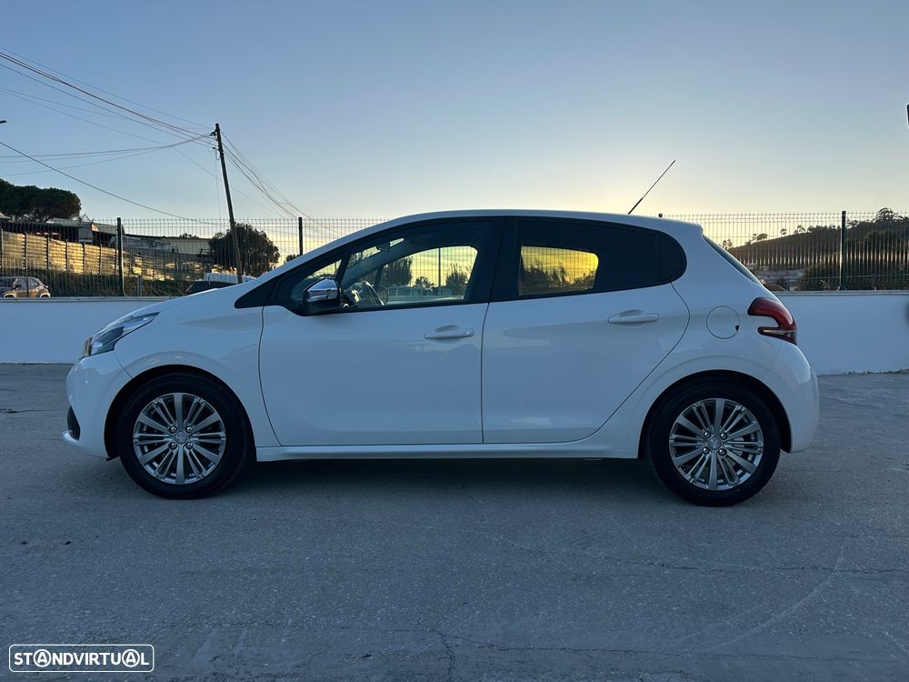 Peugeot 208 1.6 BlueHDi Style - 9