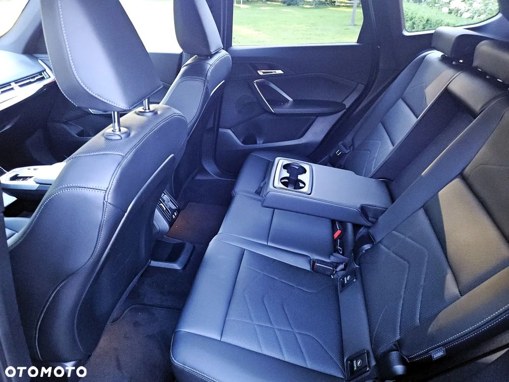 BMW X1 - 10