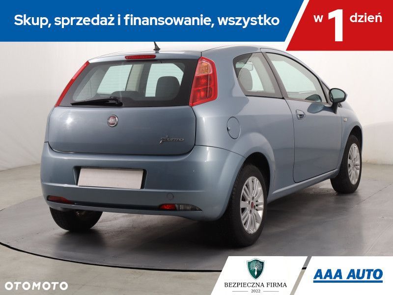 Fiat Grande Punto - 7
