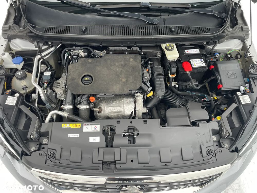 Peugeot 308 BlueHDi 130 Allure - 26