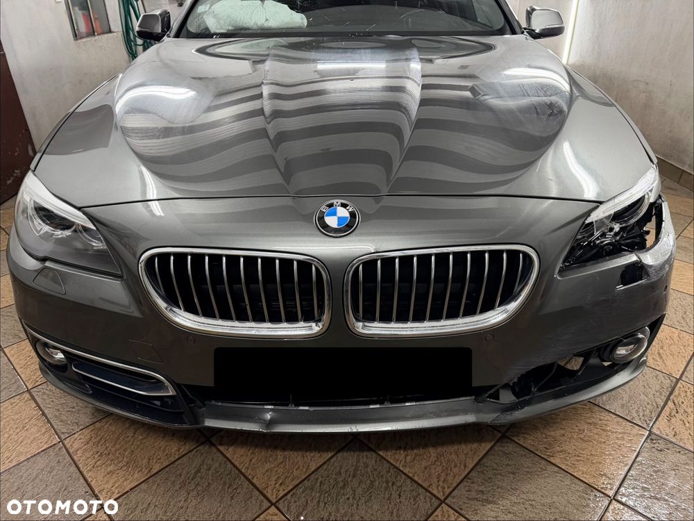 BMW Seria 5 530d xDrive Sport-Aut Luxury Line - 3
