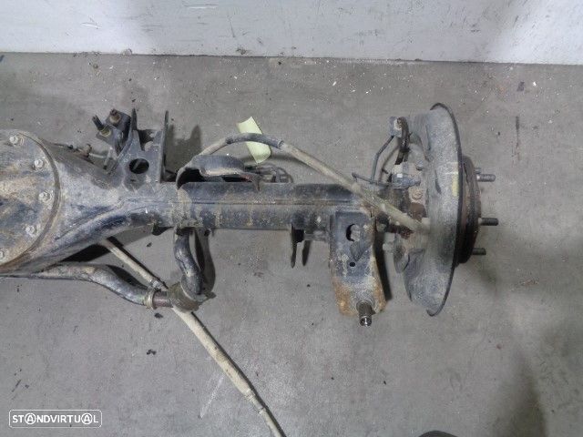 CHARRIOT TRASEIRO TOYOTA LAND CRUISER PRADO 2018 -4211060B01 - 4