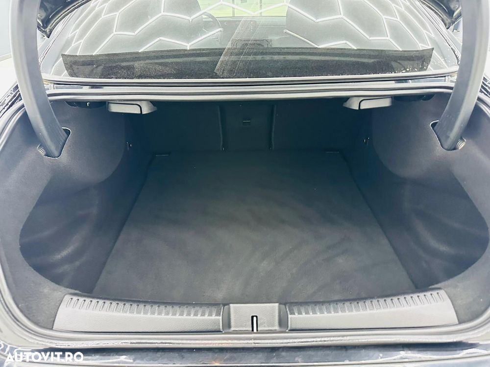 Mercedes-Benz CLA 180 d 7G-DCT Progressive - 17