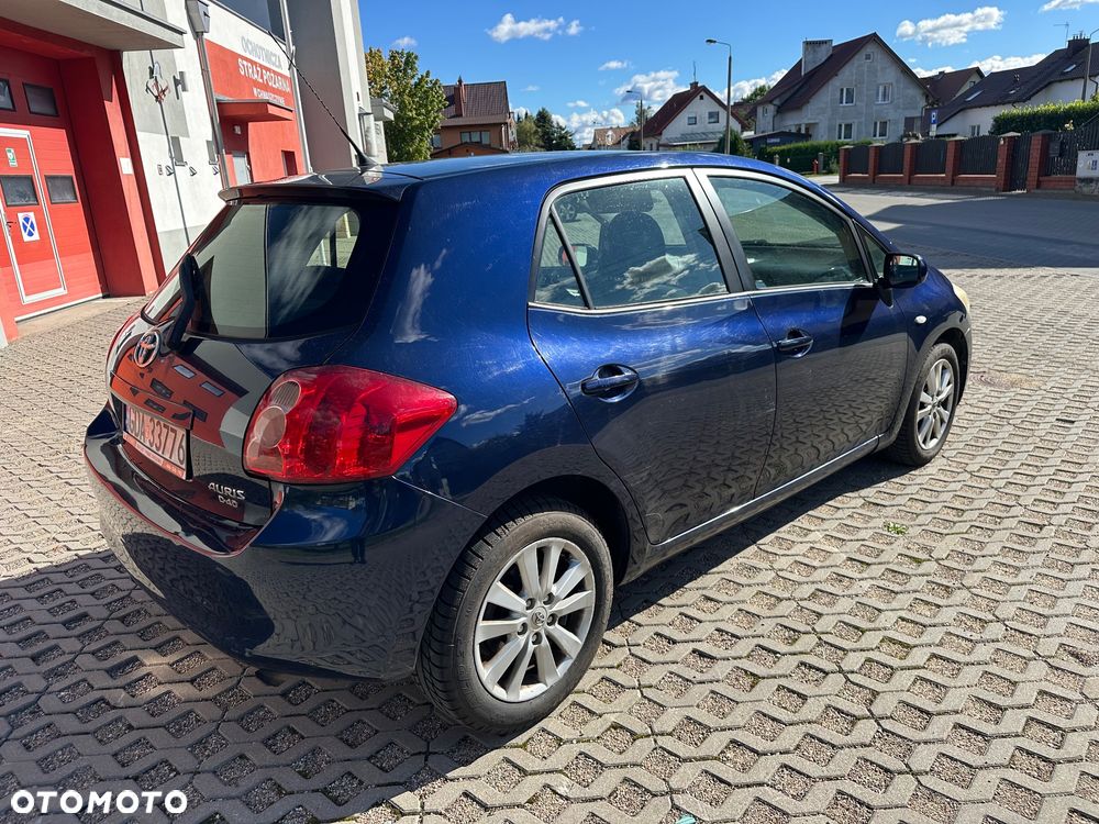 Toyota Auris 2.0 D-4D Premium - 9