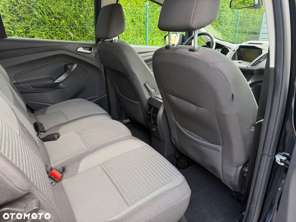 Ford C-MAX - 26