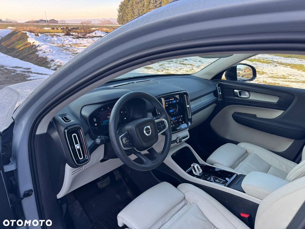 Volvo XC 40 T5 AWD Inscription - 18
