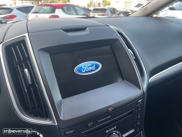 Ford S-Max 2.0 TDCi Titanium - 16