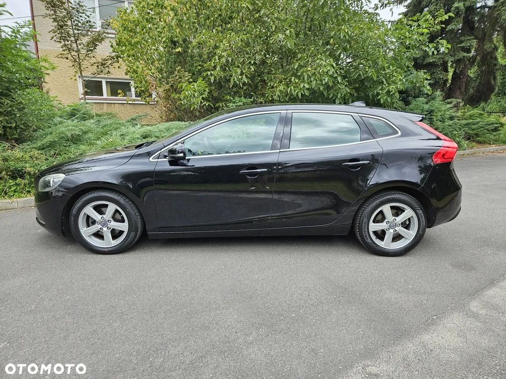 Volvo V40 D2 Momentum - 6
