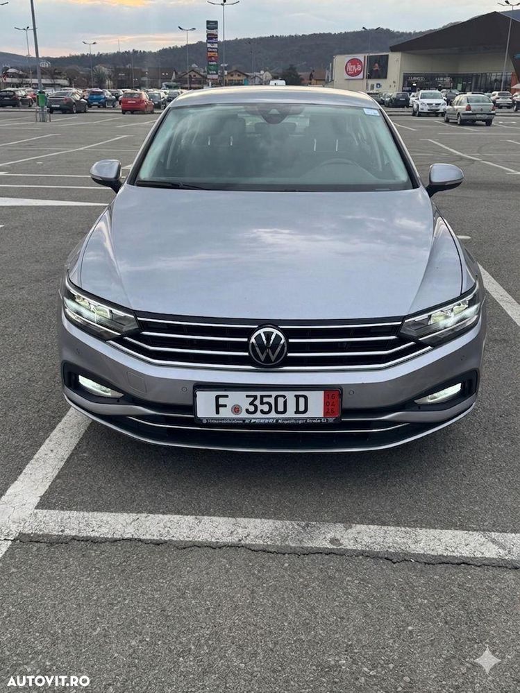 Volkswagen Passat 2.0 TDI SCR DSG Business - 1
