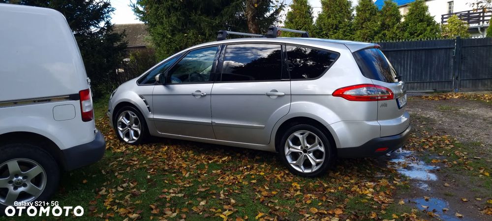 Ford S-Max - 10