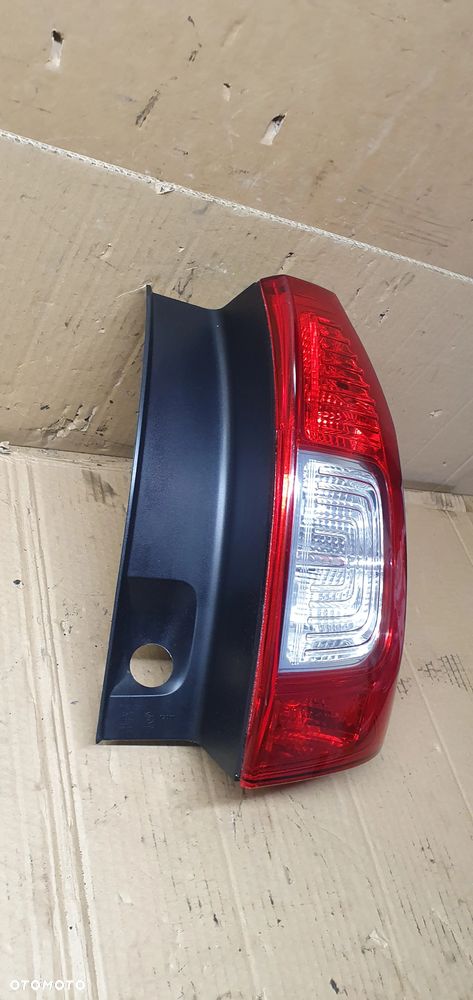 Lampa prawy tył tylna prawa Dacia Logan II Kombi 265502081R - 6
