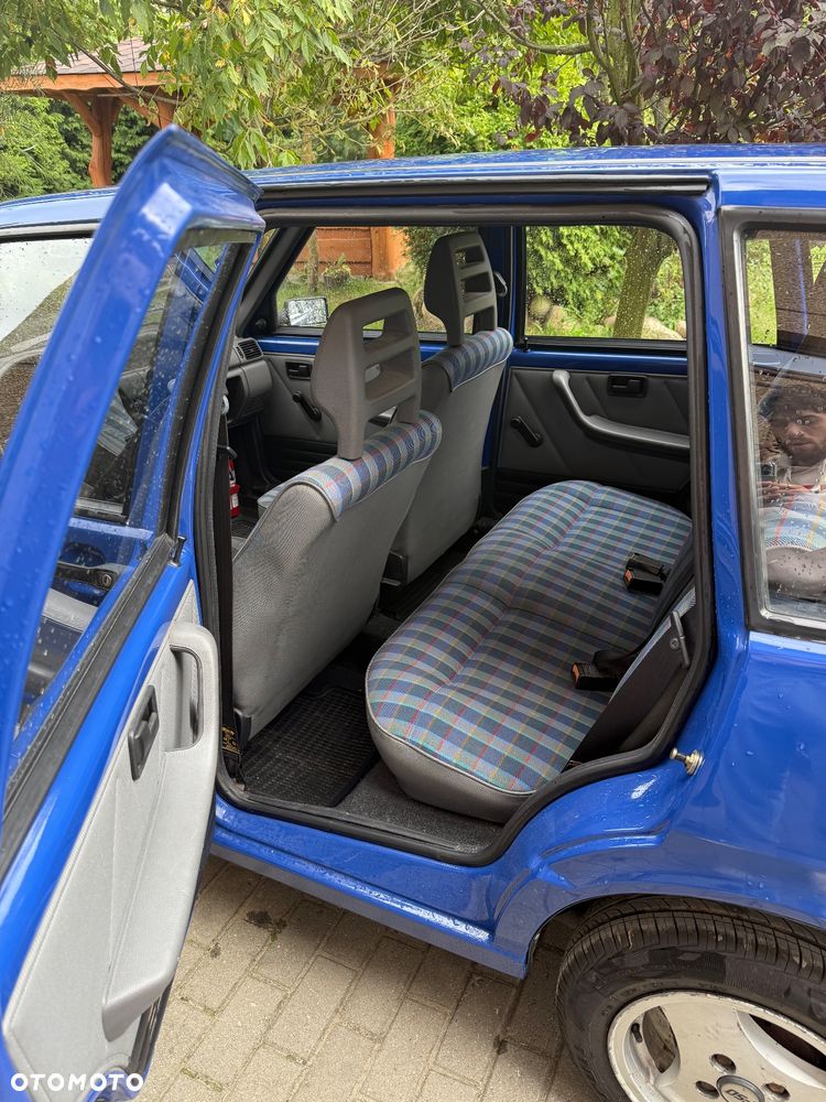 Fiat Uno 899 - 6