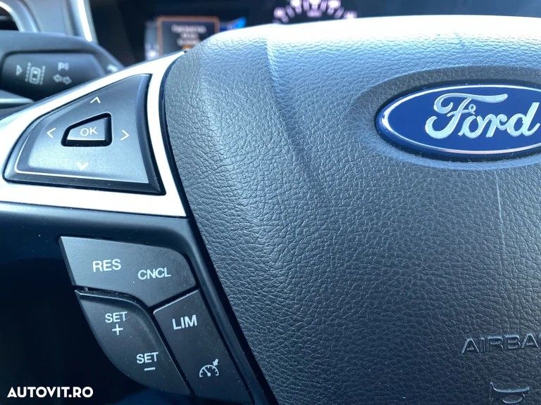 Ford Mondeo 2.0 HEV Trend - 17