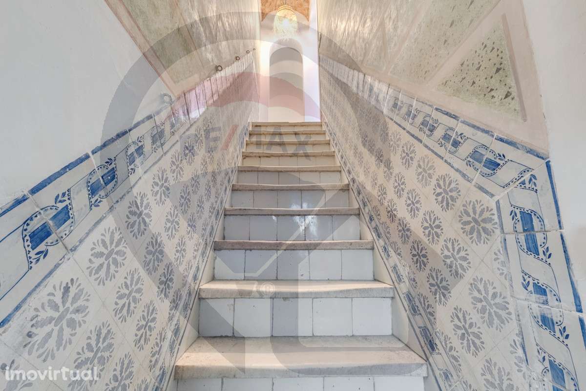 Moradia T3 Renovada no Centro Histórico de Évora – Charme Único - Grande imagem: 3/43