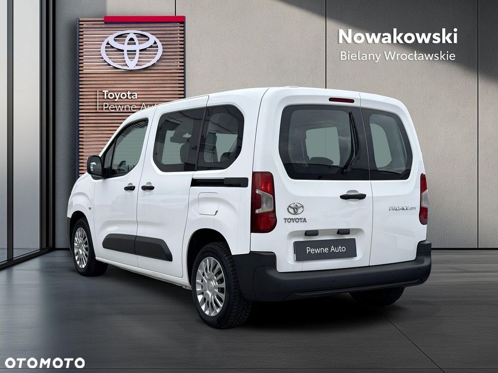Toyota Proace City Verso 1.5 D-4D Combi - 2