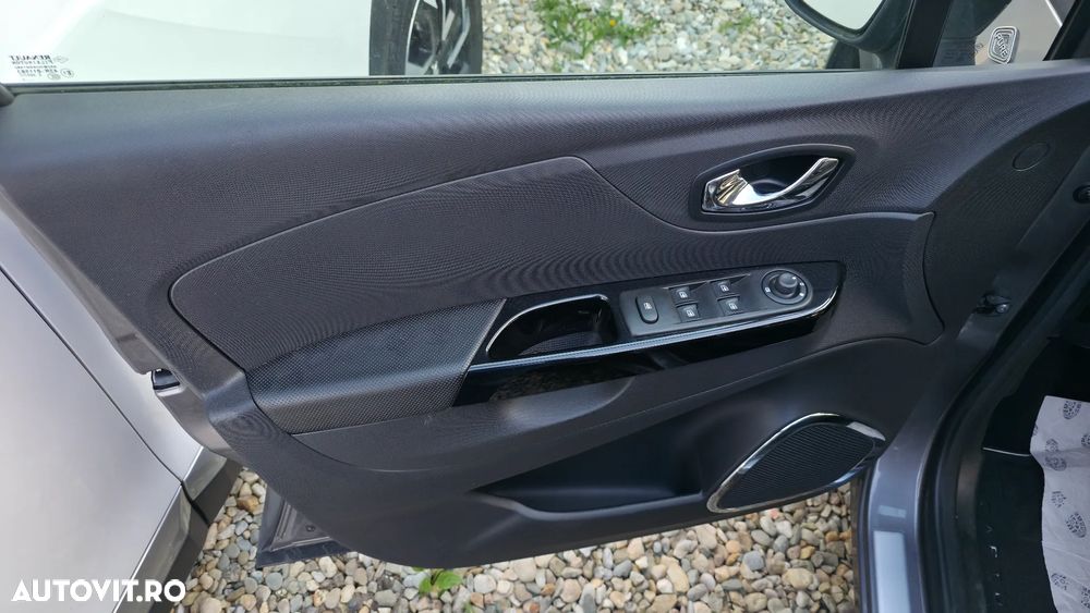 Renault Captur ENERGY dCi 110 Start&Stop Luxe - 16