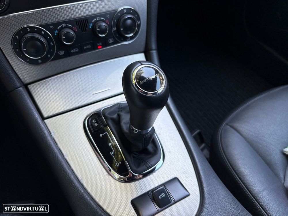 Mercedes-Benz CLK 200 K Avantgarde Aut. - 21