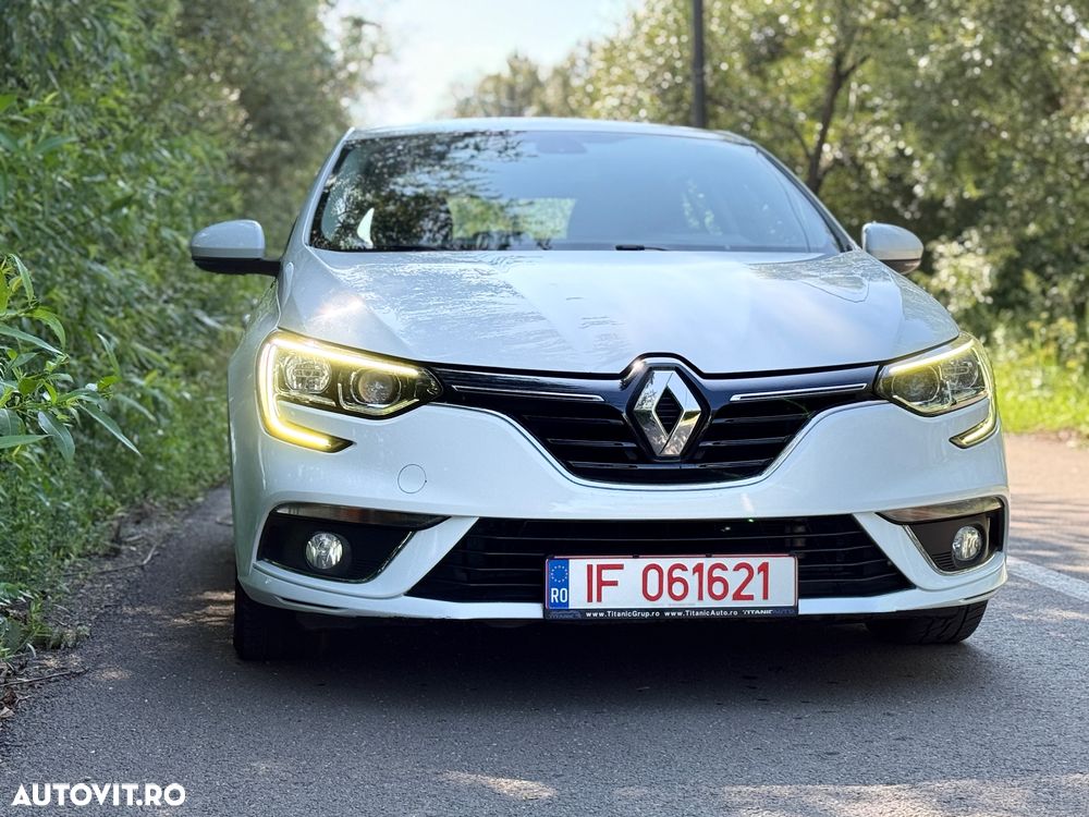 Renault Megane BLUE dCi 115 EDC BUSINESS EDITION - 10