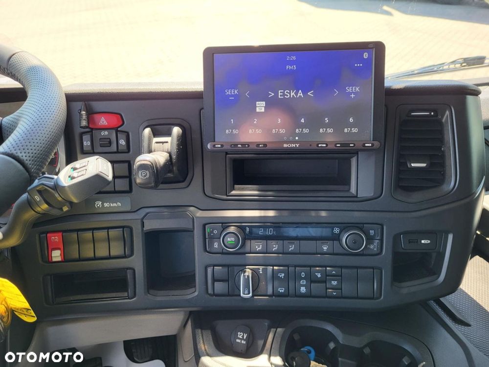 Scania P 450 A4x2NA ADR FL STANDARD - 17