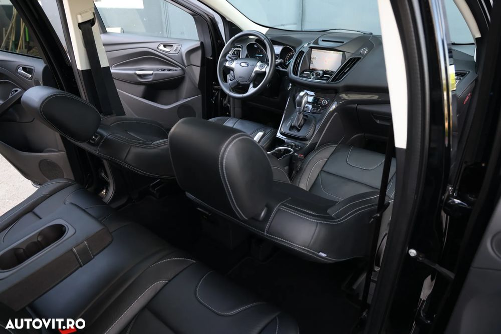 Ford Kuga 2.0 TDCi 4x4 Aut. ST-Line - 16