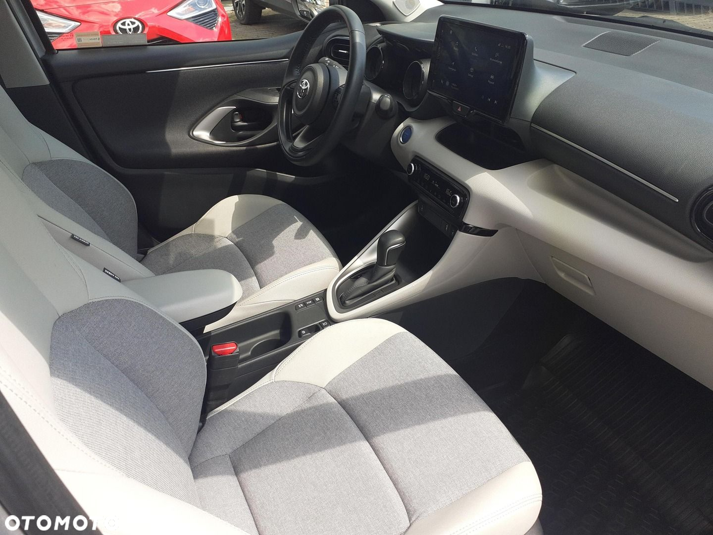 Toyota Yaris - 6