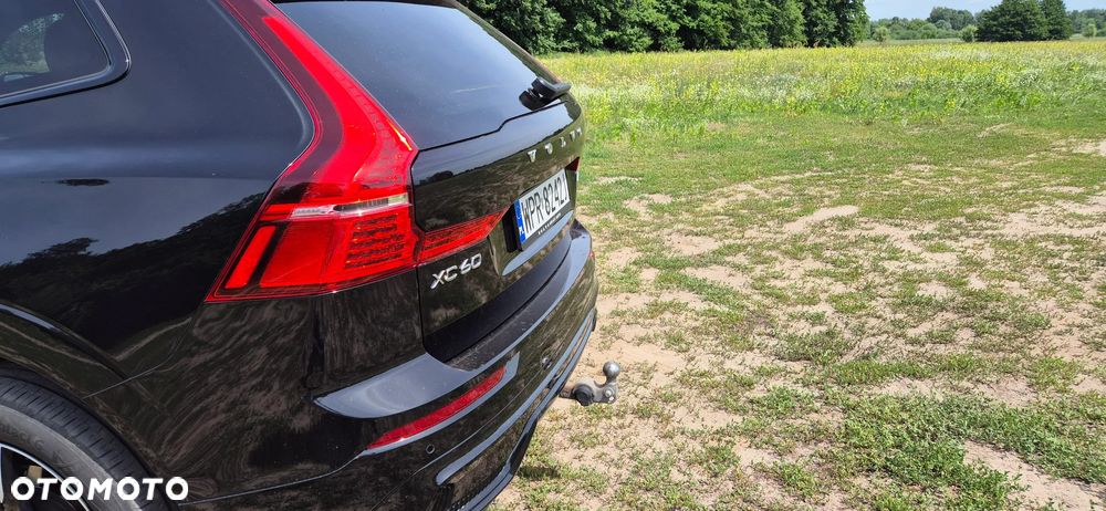 Volvo XC 60 T8 Plug-In Hybrid AWD R-Design - 11