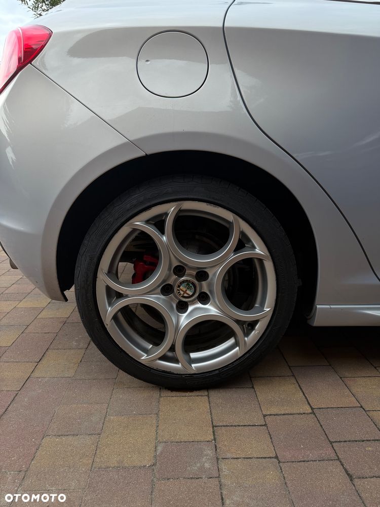 Alfa Romeo Giulietta 2.0 JTDM Exclusive EU6 - 10