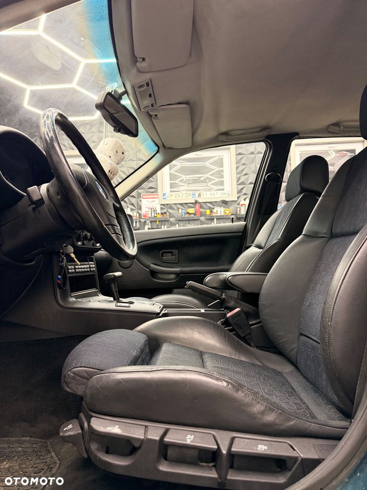 BMW Seria 3 - 17