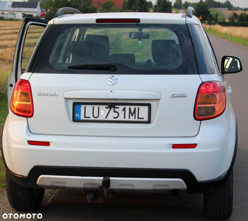 Suzuki SX4 2.0 DDiS 4x2 Comfort - 3