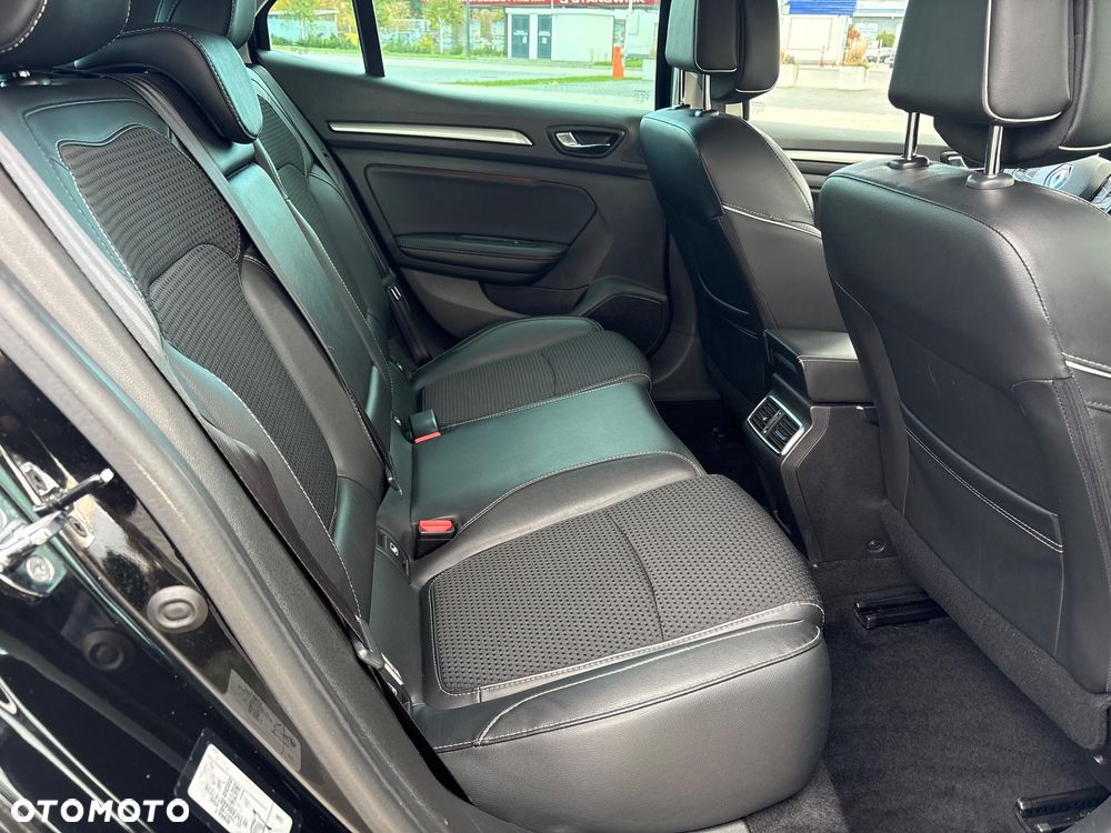 Renault Megane 1.5 dCi Bose - 28