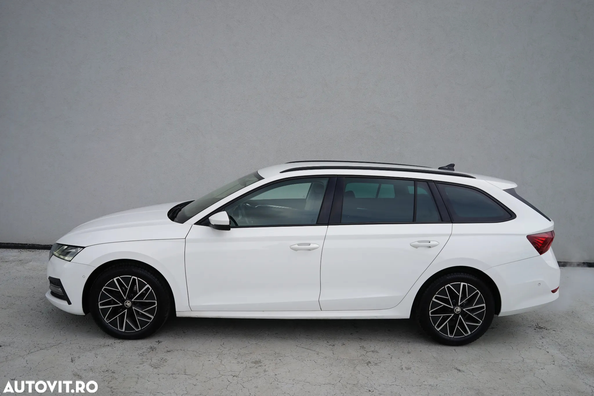 Skoda Octavia Combi Diesel 2.0 TDI DSG Style - 3