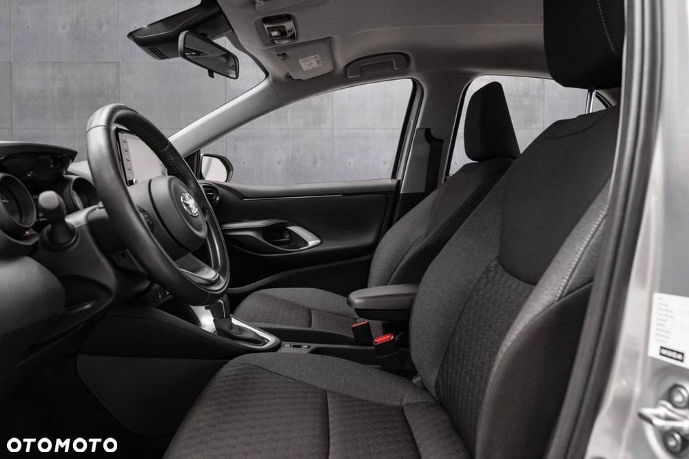 Toyota Yaris 116 1.5 VVT-i Comfort - 8