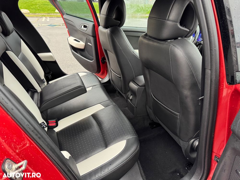 Citroën DS4 ver-blue-dci-115-edc-intens - 13