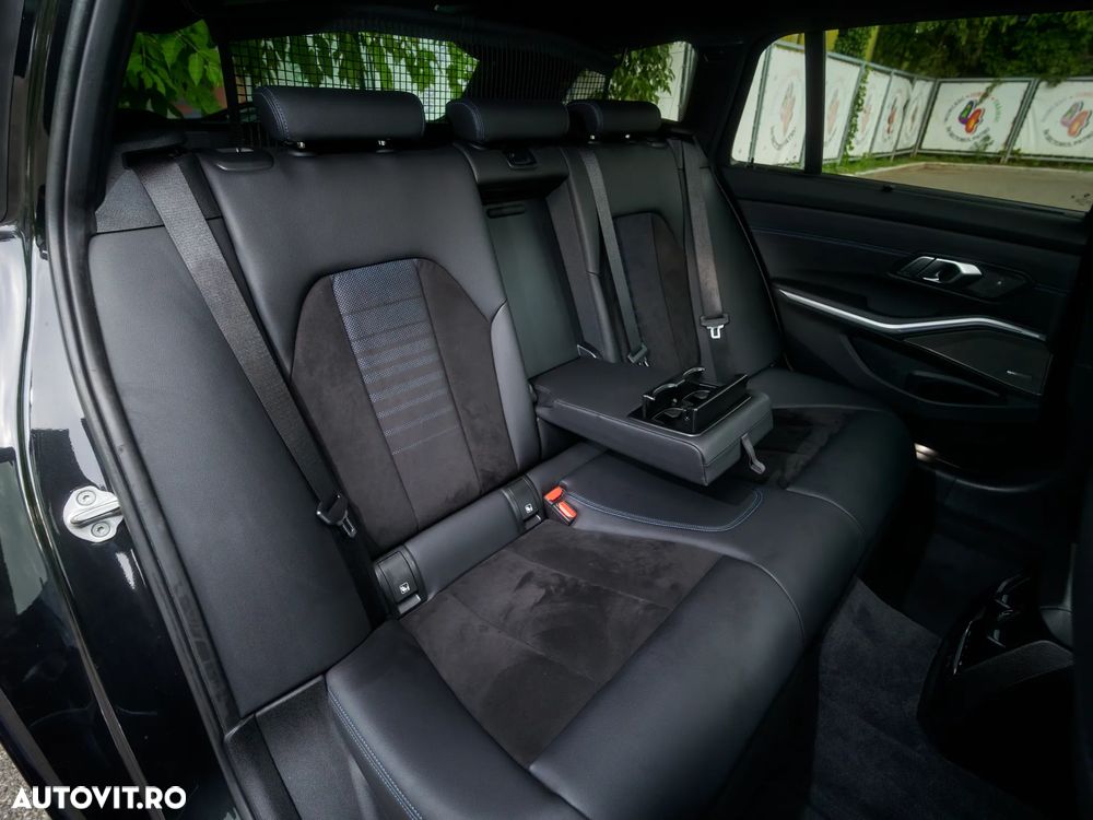 BMW Seria 3 - 36
