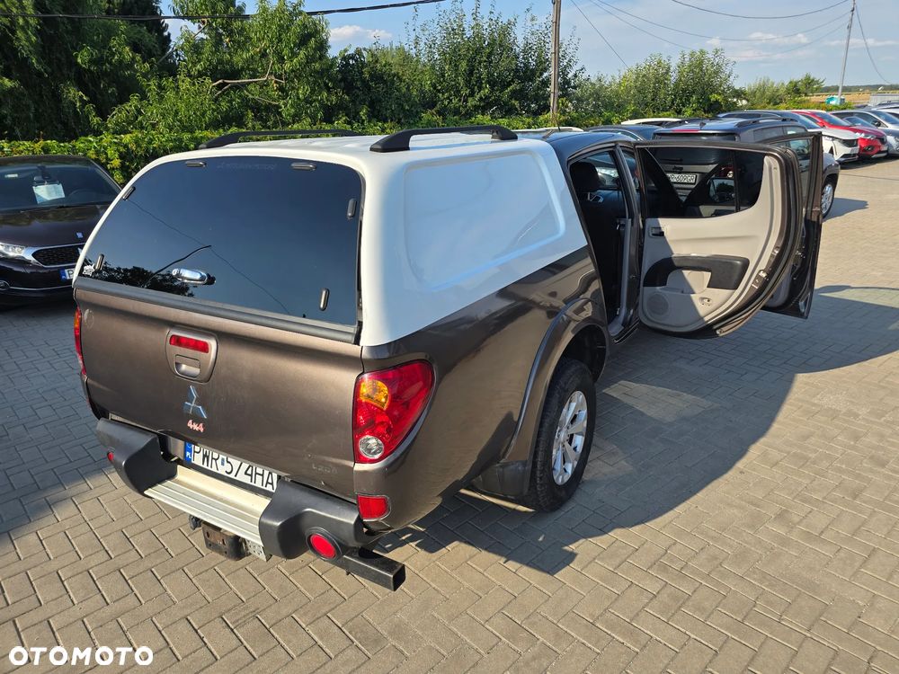 Mitsubishi L200 - 35