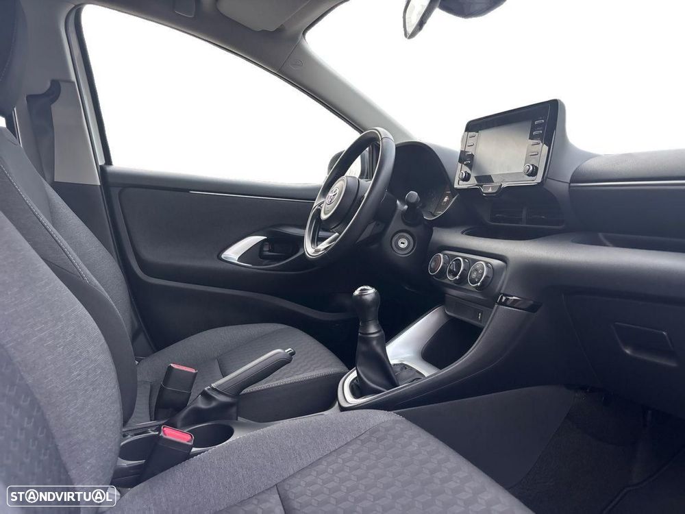 Toyota Yaris - 13
