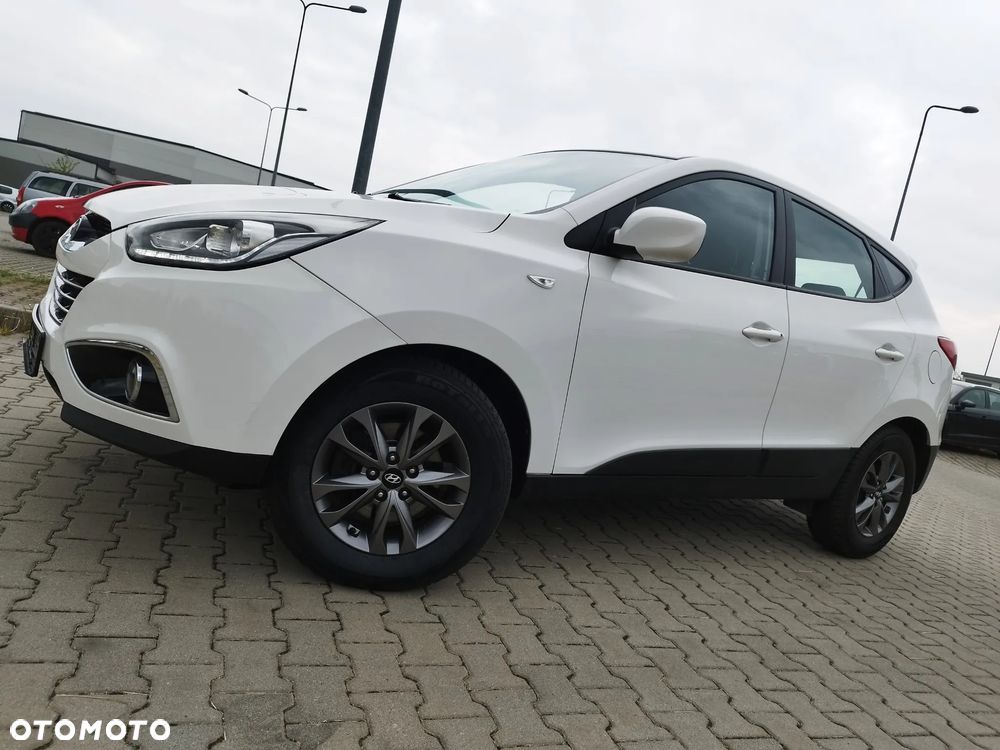 Hyundai ix35 1.6 2WD Fifa World Cup Edition - 2
