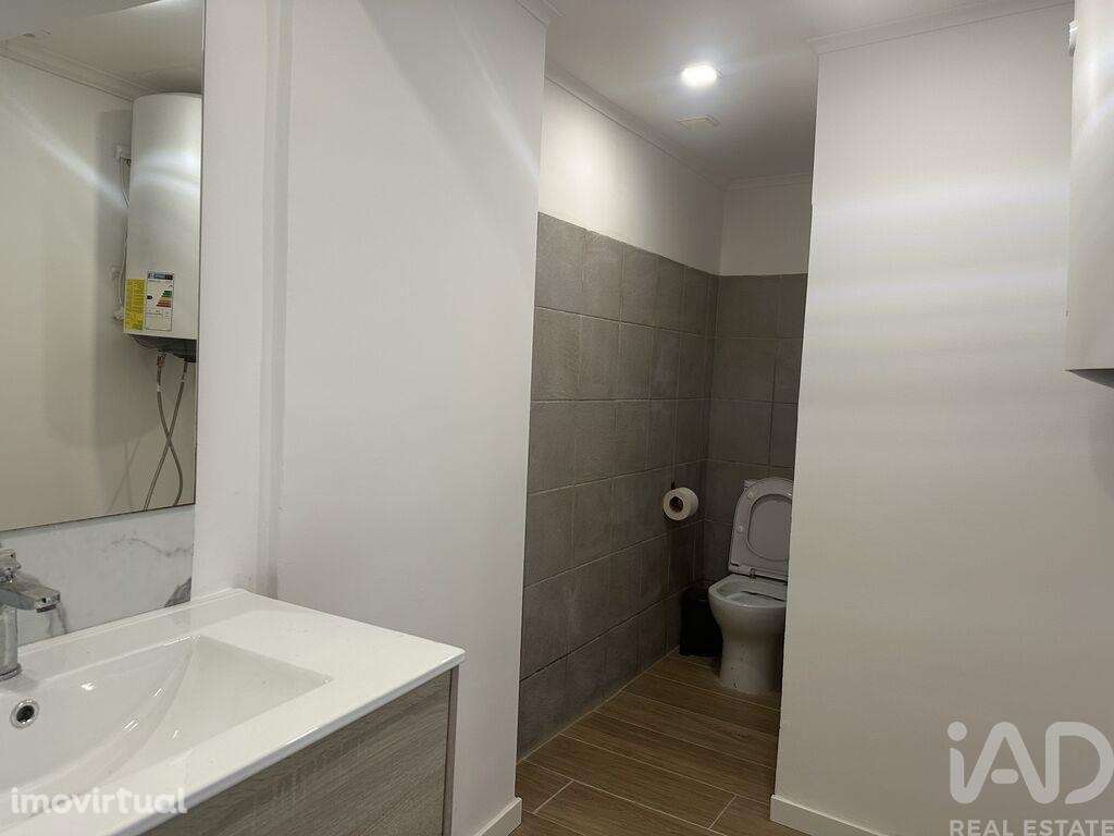 Apartamento T1 em Santa Maria, São Pedro E Matacães de 111,00 m2 - Grande imagem: 5/12