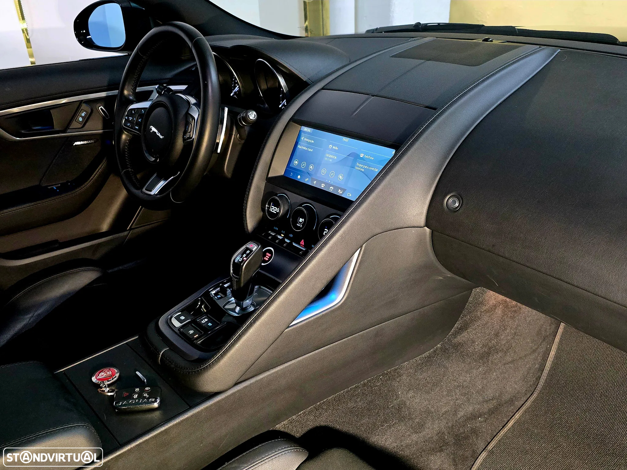 Jaguar F-Type 2.0 i4 First Edition - 9