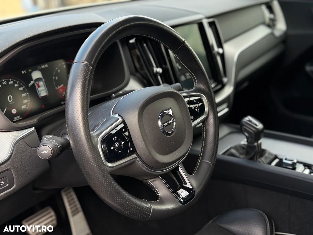 Volvo XC 60 T5 Geartronic RDesign - 14
