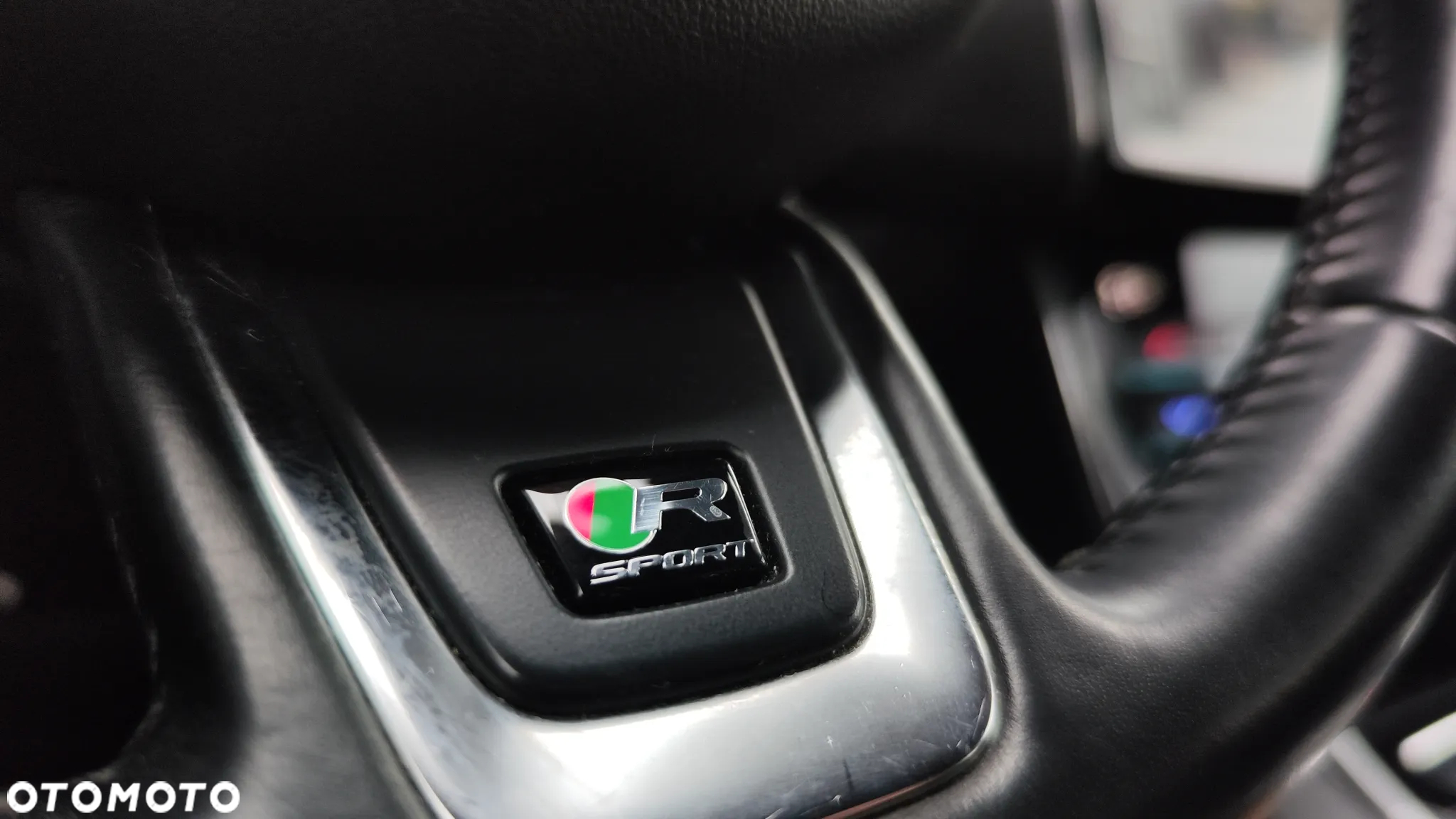 Jaguar XE 20d AWD R-Sport - 31