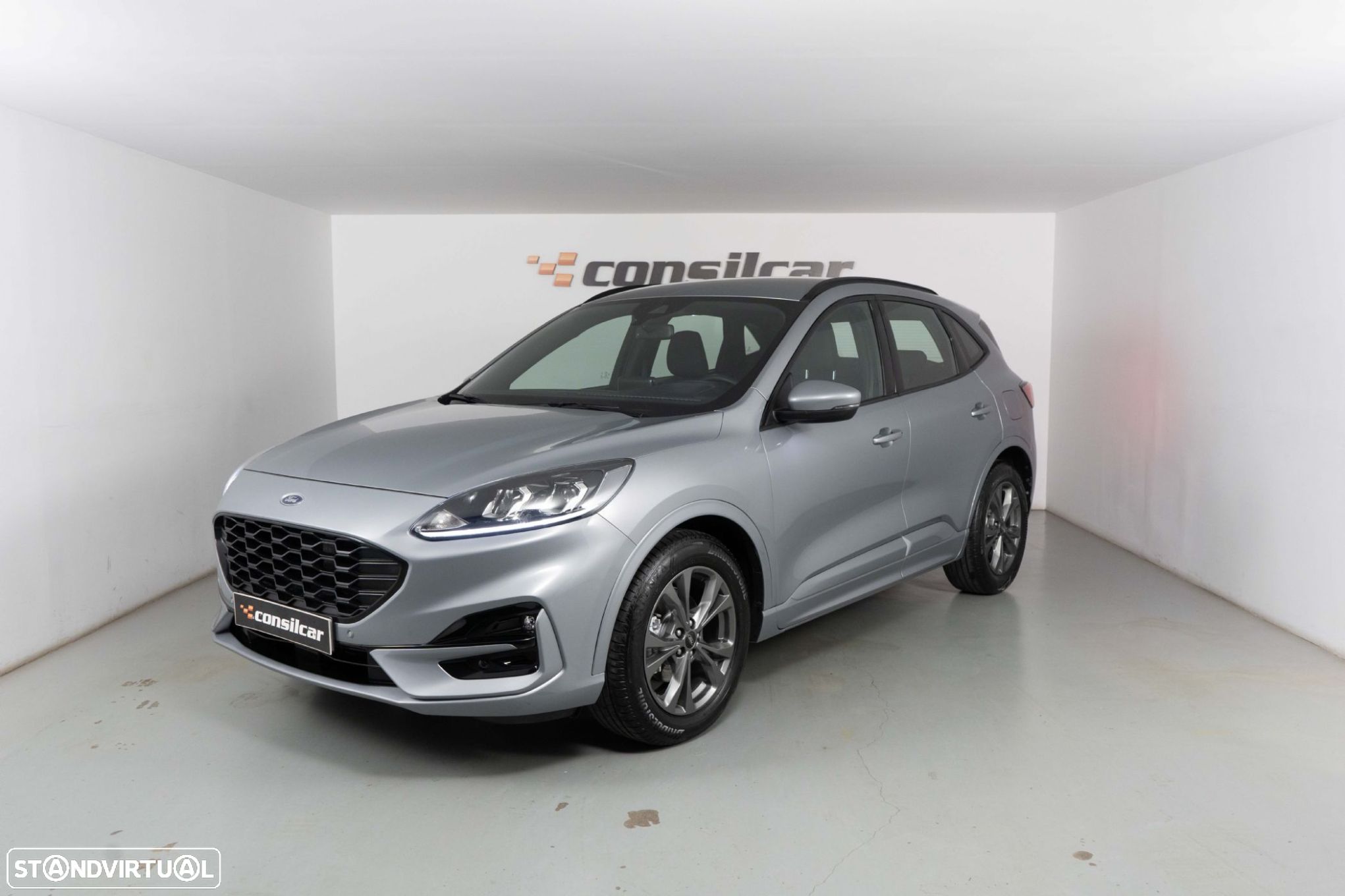 Ford Kuga - 1