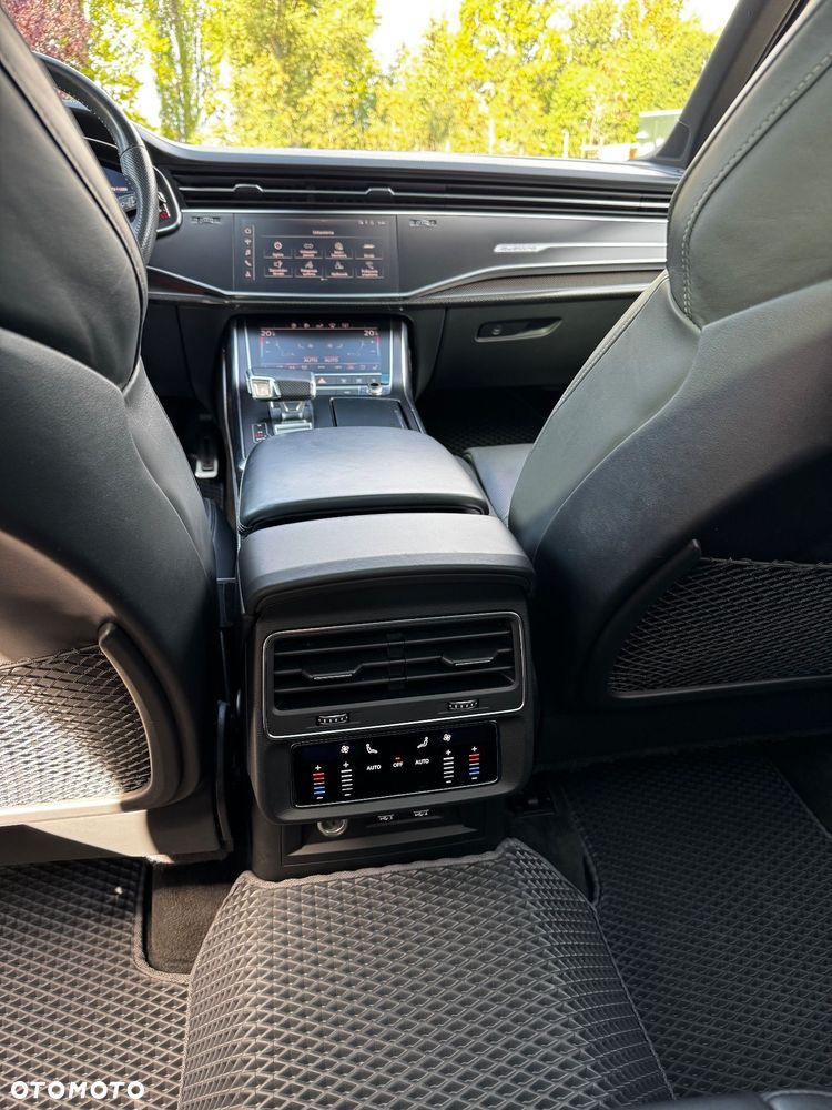 Audi SQ7 - 30