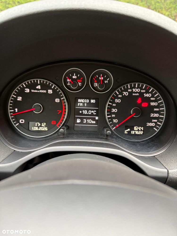 Audi A3 Sportback 1.4 TFSI Attraction - 8