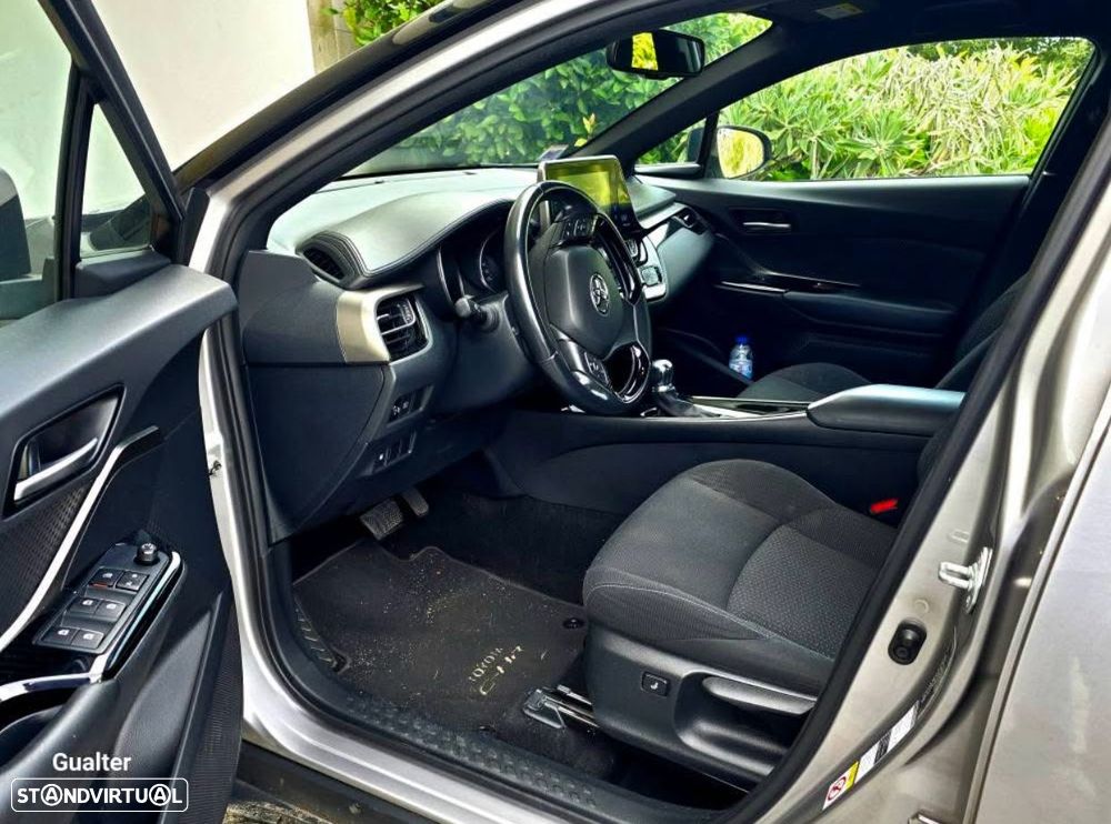 Toyota C-HR 1.8 Hybrid Exclusive - 6