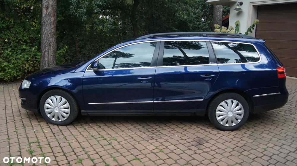Volkswagen Passat 2.0 TDI Comfortline - 10