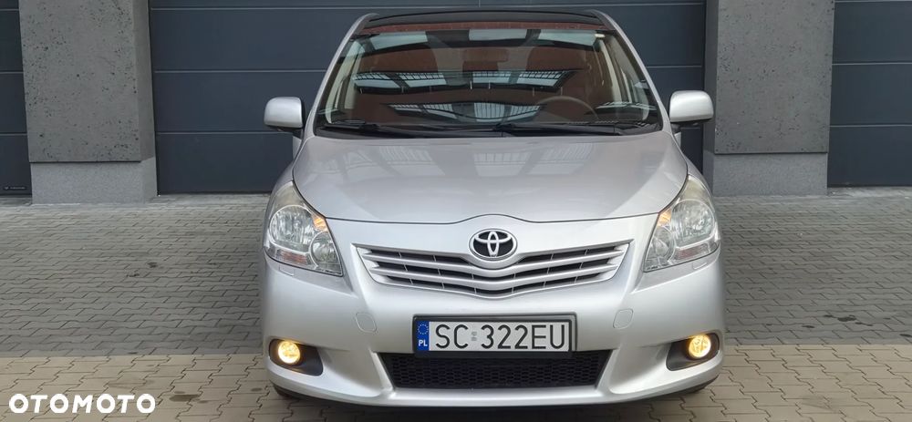 Toyota Verso 1.8 Premium EU5 7os - 11