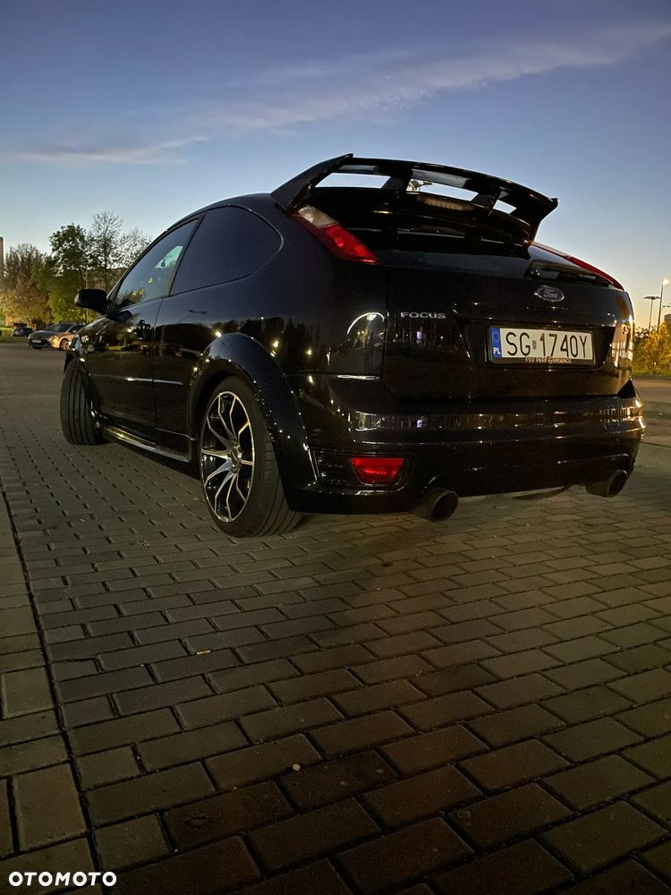 Ford Focus ST - 16