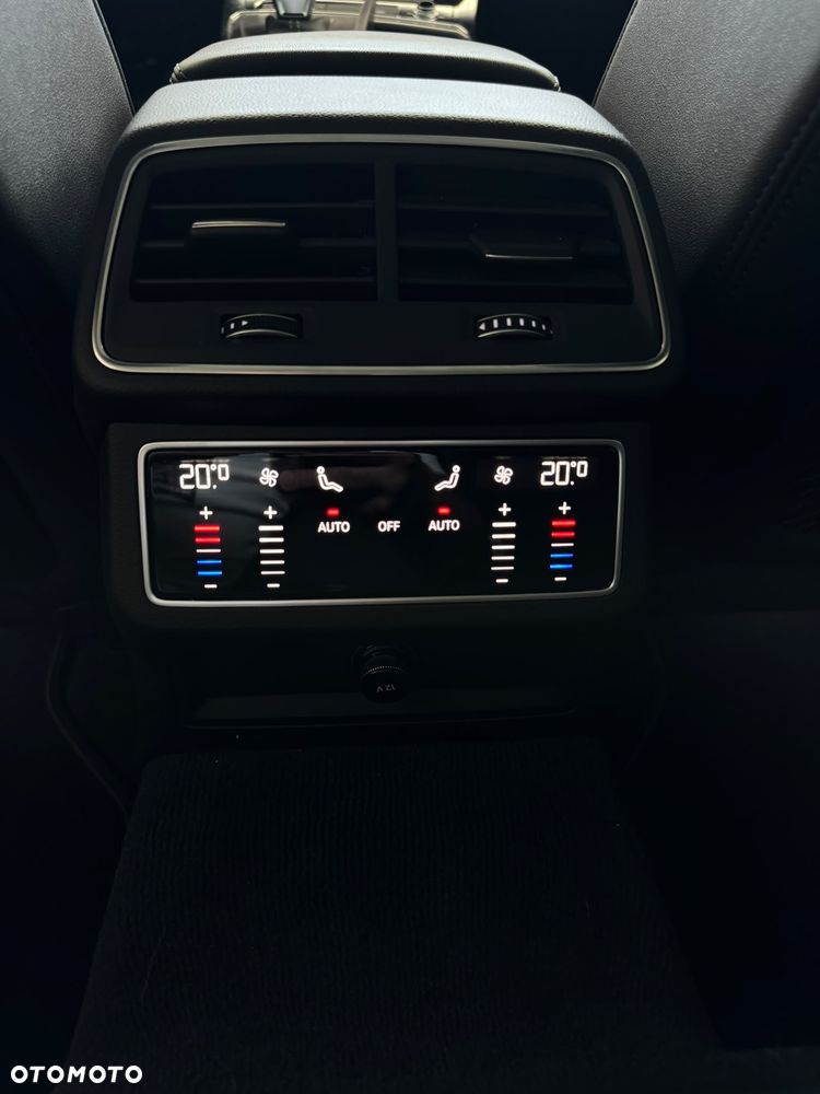 Audi A7 Sportback - 12